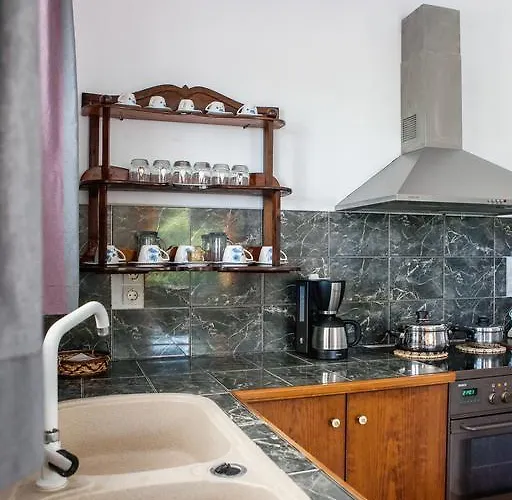 Aloni Holiday home *