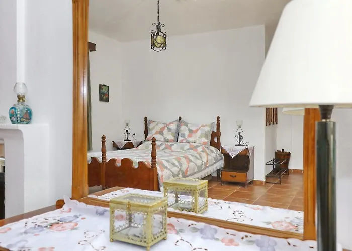 Holiday home Aloni *