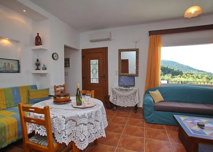 Holiday home Aloni